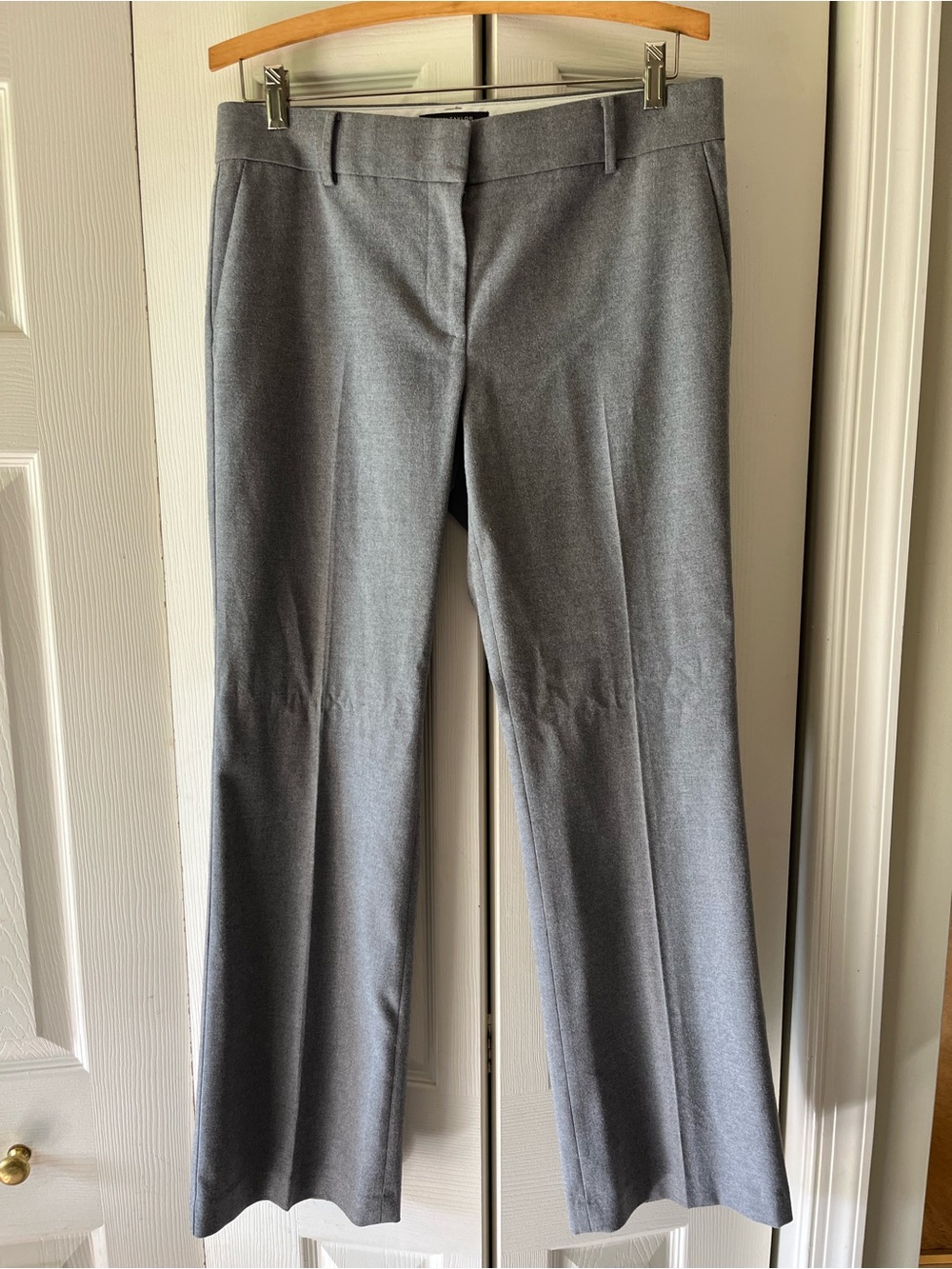 Ann Taylor Gray Boot-Cut Dress Pants Petite Devin Fit 8 P